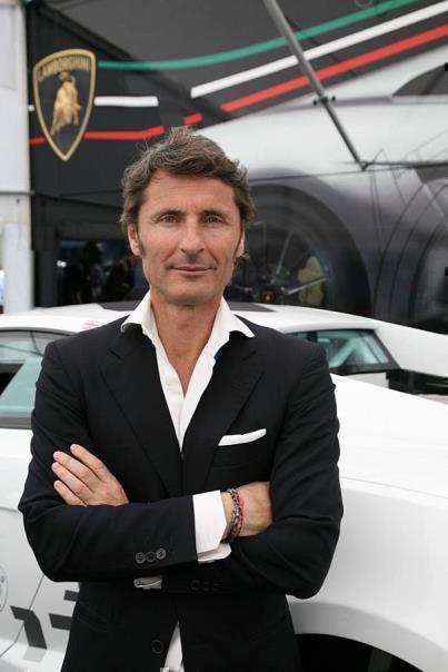 Stephan Winkelmann, Präsident und CEO von Automobili Lamborghini S.p.A., schaut sich den Saisonstart der Super Trofeo in Hockenheim an. Foto: auto-reporter.net 